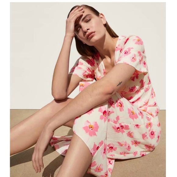 Zara Floral Midi Dress Medium - Picture 2 of 8
